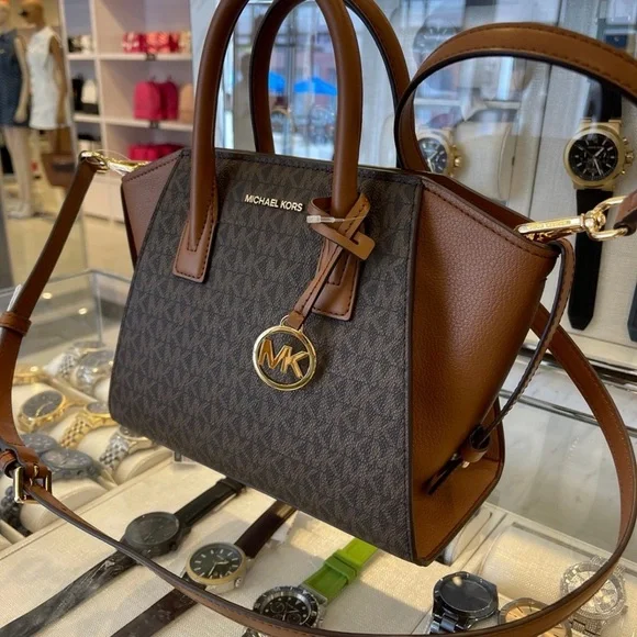 Michael Kors Avril Small Leather Logo Satchel Crossbody Brown Top Zip Bag
NWT - Picture 15 of 16